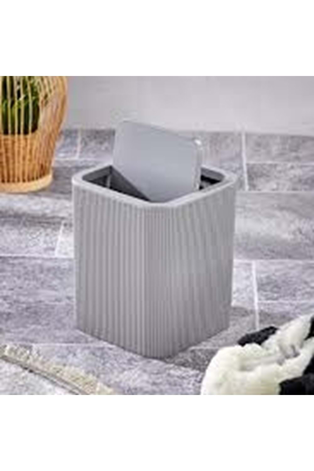 HOMİE KARE ÇİZGİLİ KLİK ÇÖP KOVASI (1*12)