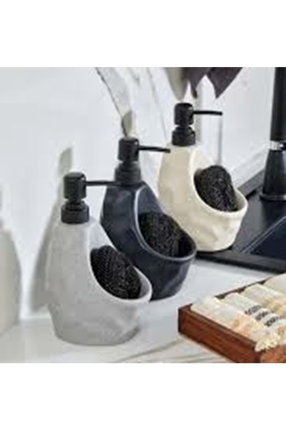 CKR3558 SÜNGERLİKLİ TOMBUL SIVI SABUNLUK (1*24) COOKER